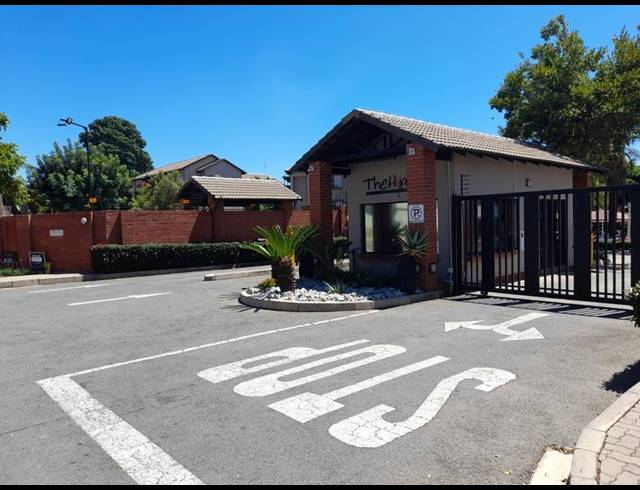 2 BEDROOM APARTMENT FOR SALE IN NORTH RIDING